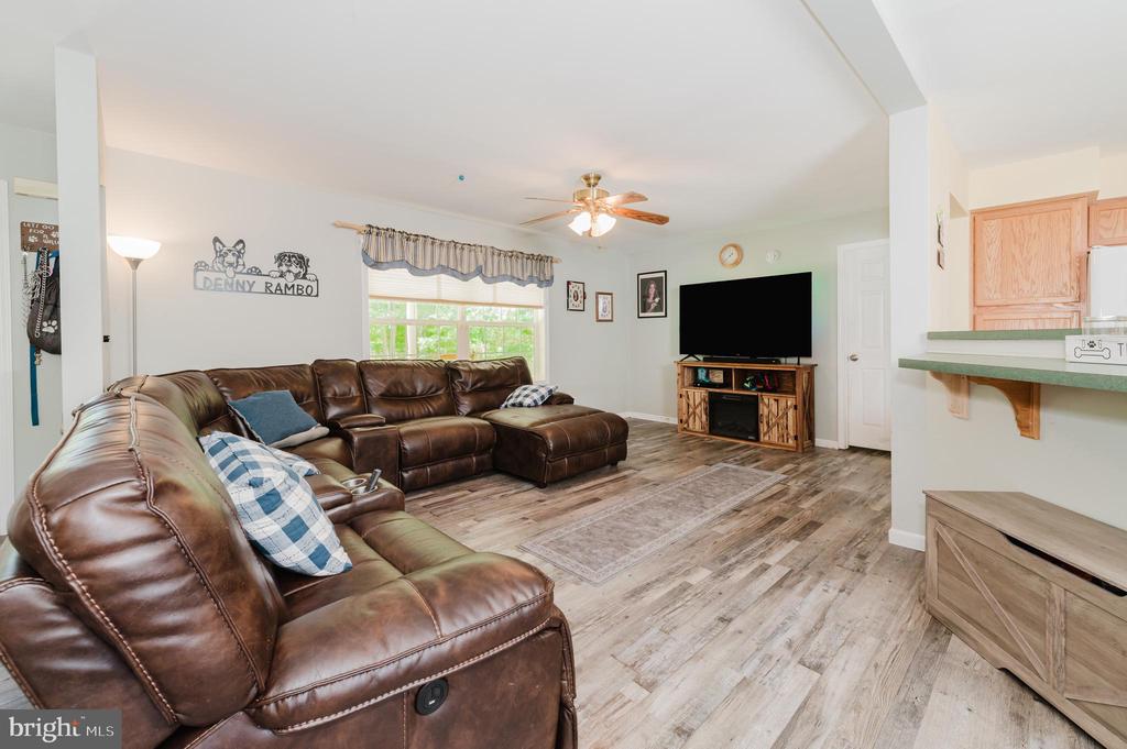 5435 PLEASANT MILLS ROAD