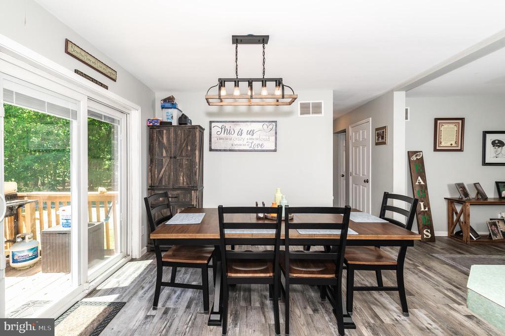 5435 PLEASANT MILLS ROAD