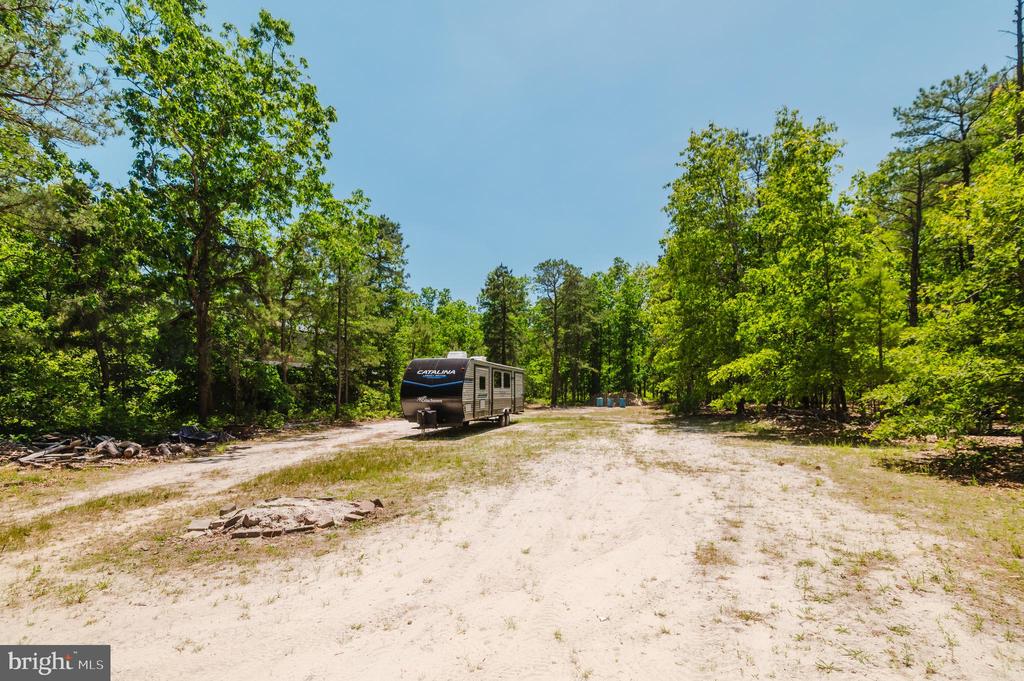 5435 PLEASANT MILLS ROAD