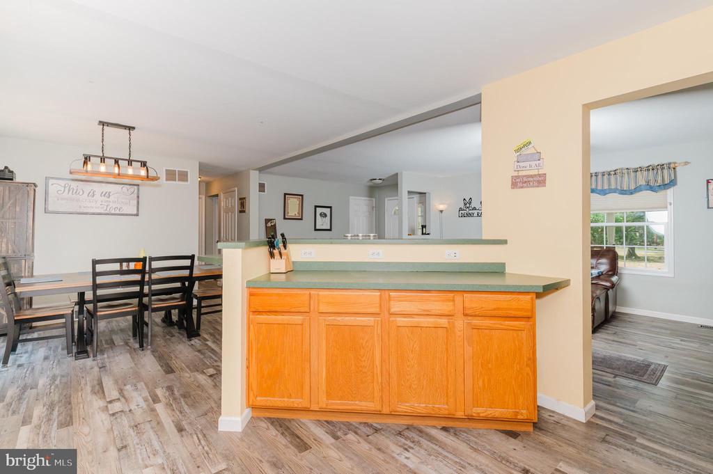 5435 PLEASANT MILLS ROAD