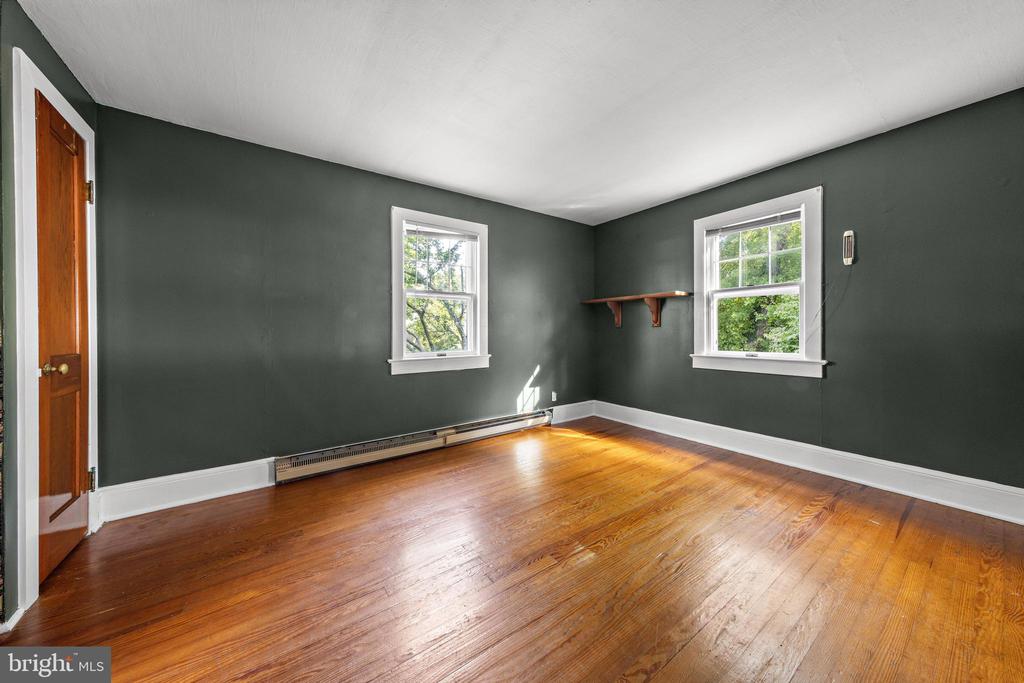 210 W CHURCH STREET