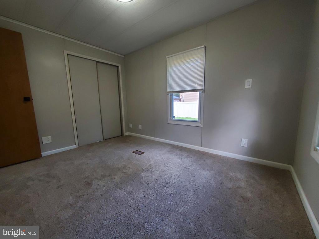 3413 WEYMOUTH ROAD