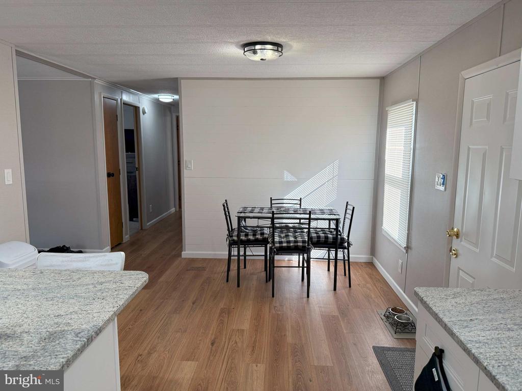 3413 WEYMOUTH ROAD