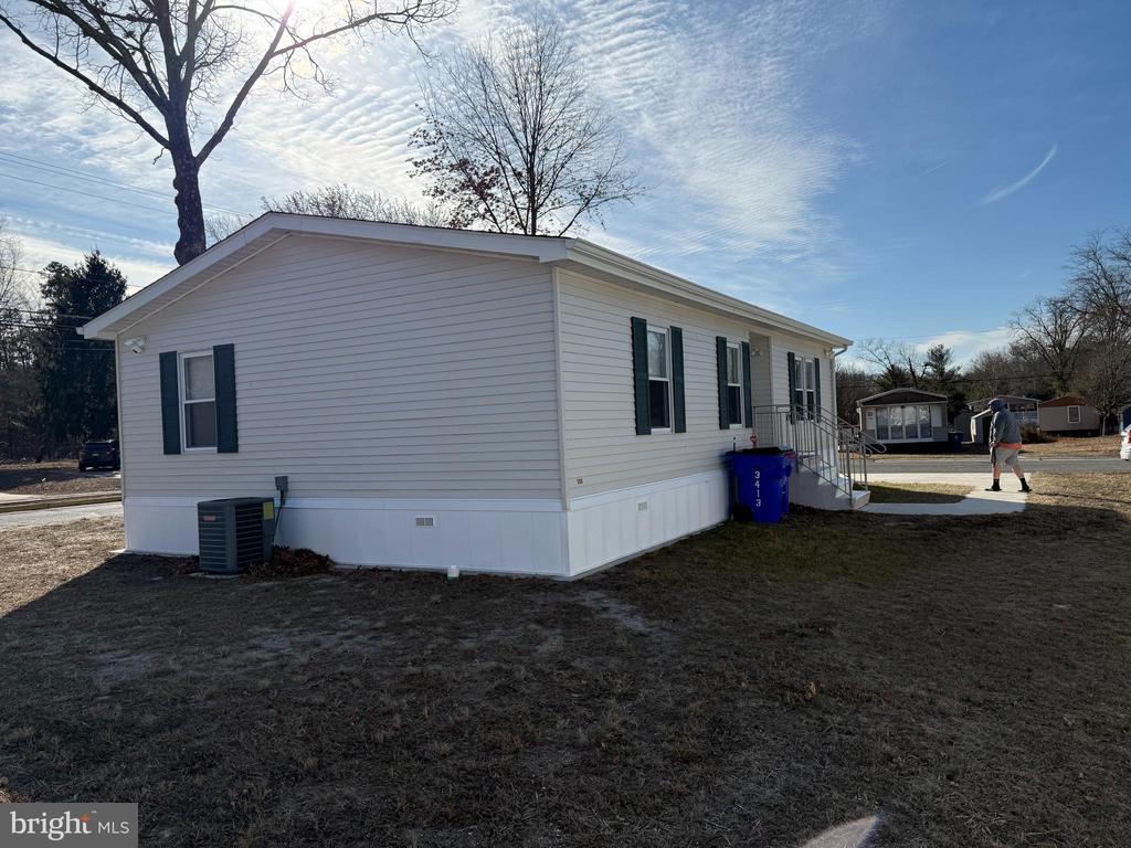 3413 WEYMOUTH ROAD