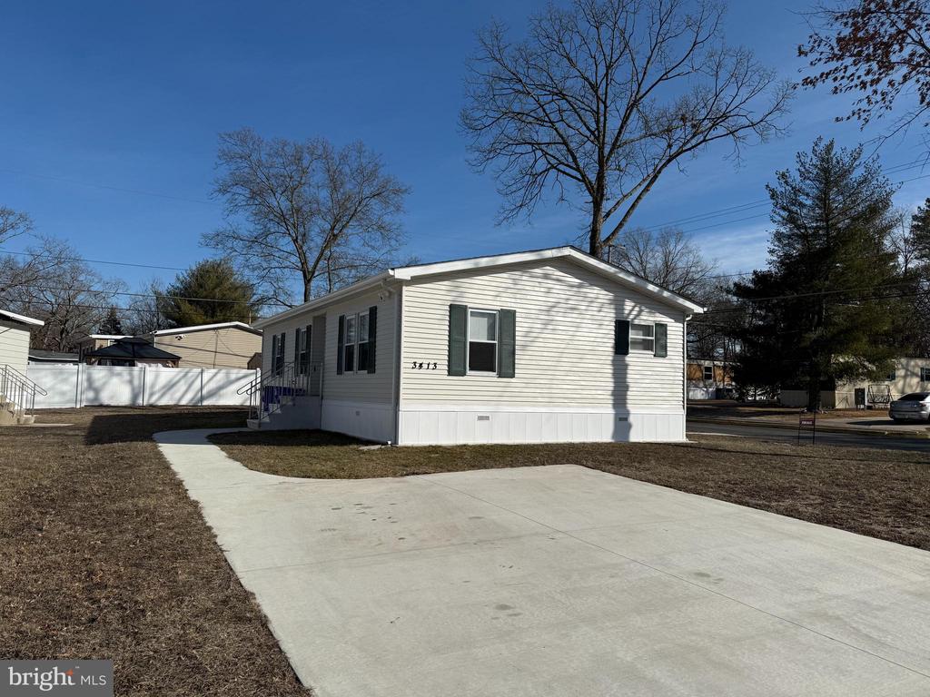 3413 WEYMOUTH ROAD
