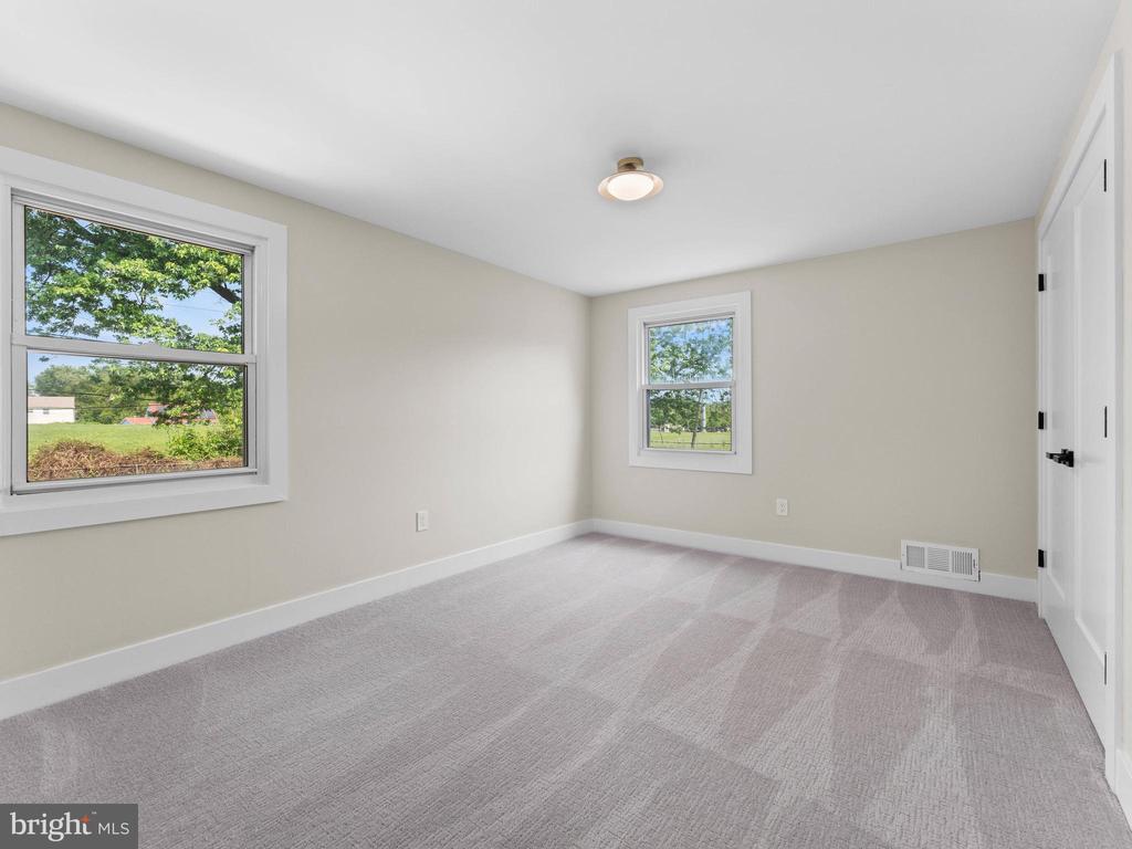 103 HILLCREST LANE