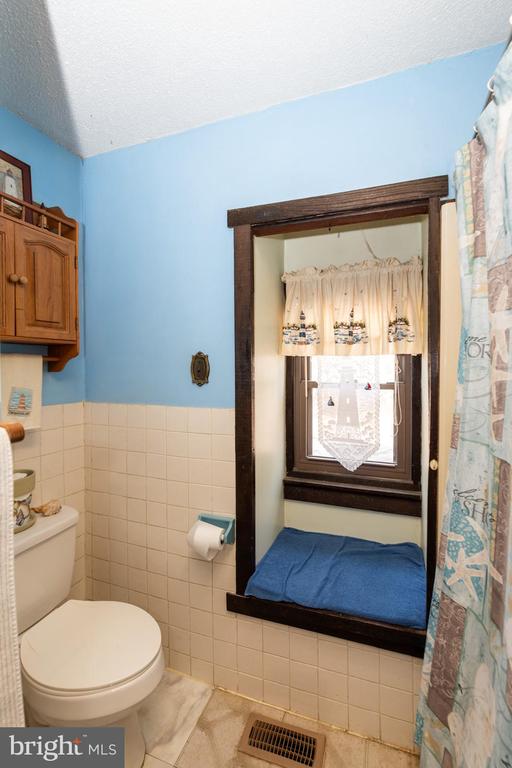 220 OLD TUCKERTON ROAD