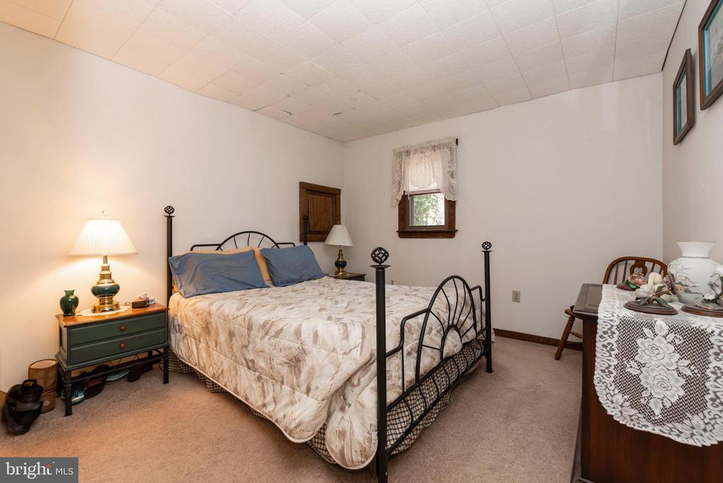 220 OLD TUCKERTON ROAD