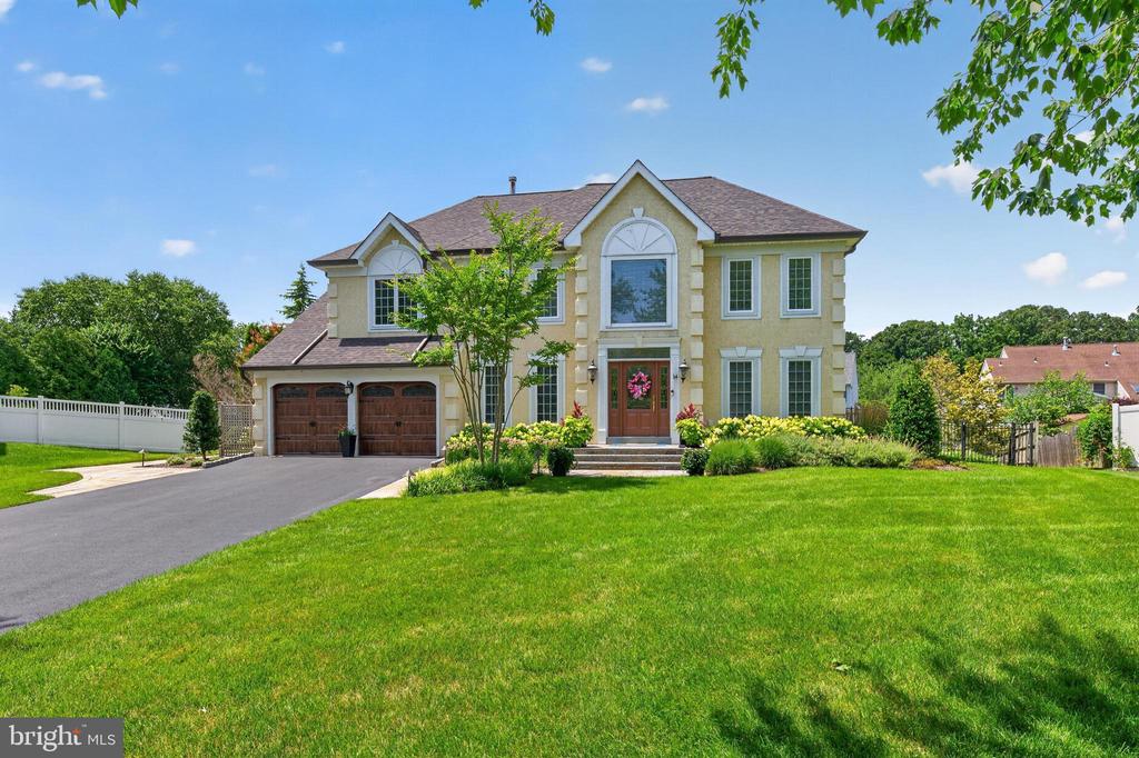 14 BROWNING COURT