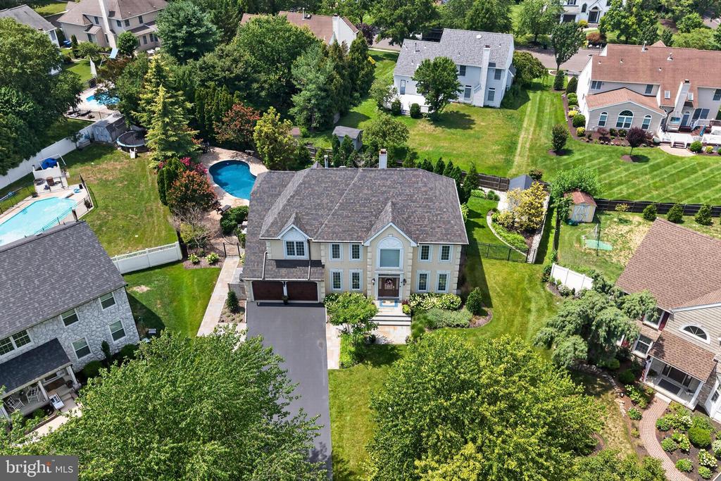 14 BROWNING COURT