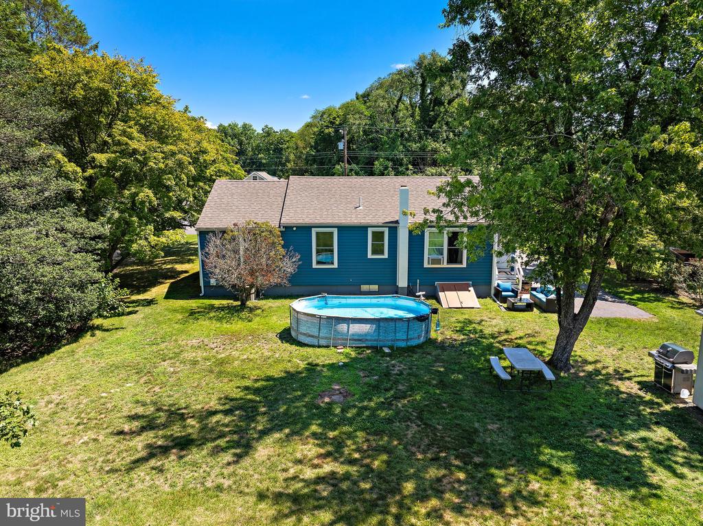 16 SOUTH MAPLE AVENUE