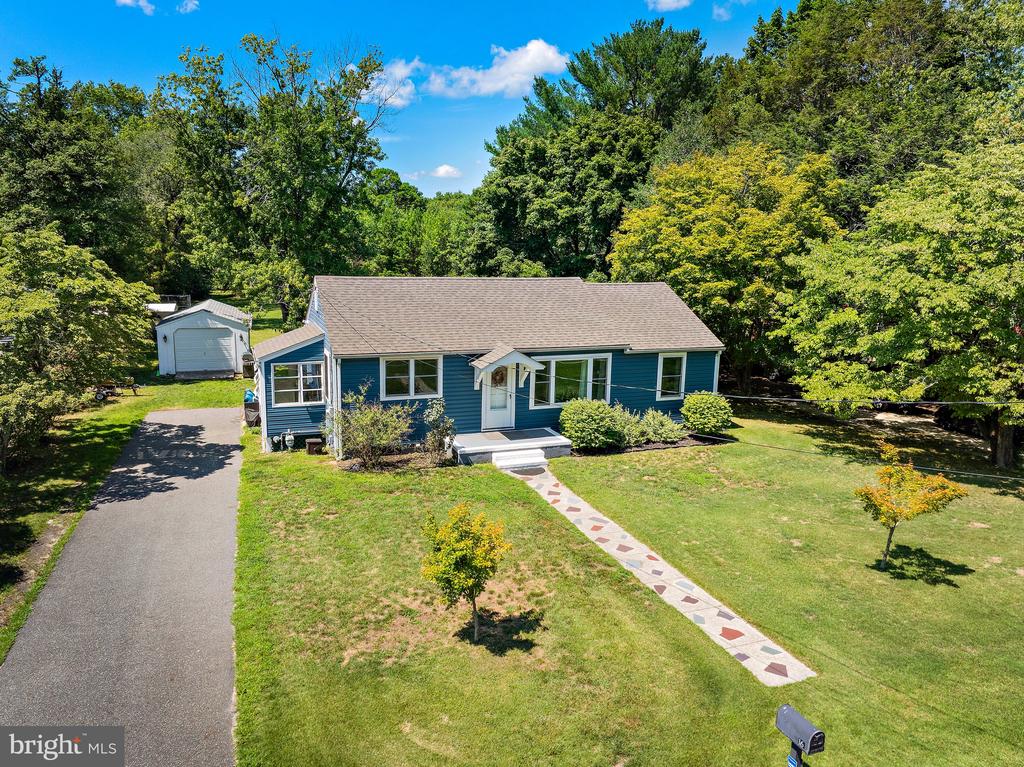 16 SOUTH MAPLE AVENUE