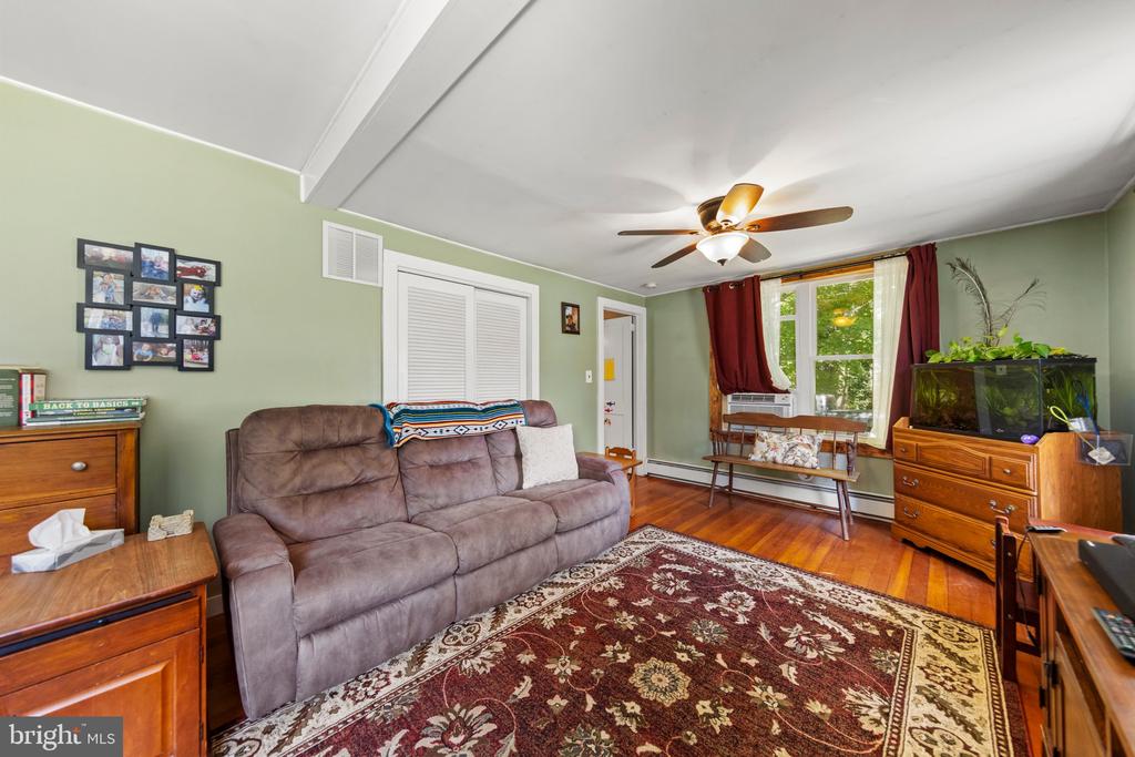 16 SOUTH MAPLE AVENUE