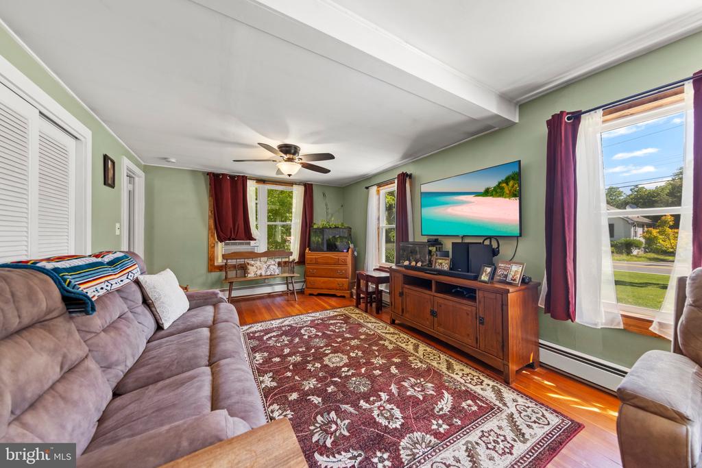 16 SOUTH MAPLE AVENUE