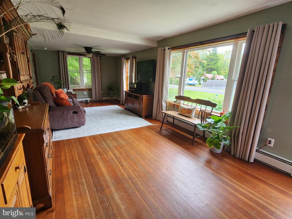 16 SOUTH MAPLE AVENUE