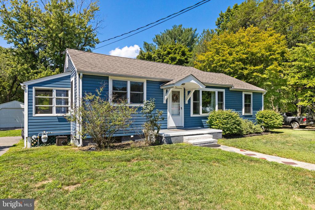 16 SOUTH MAPLE AVENUE