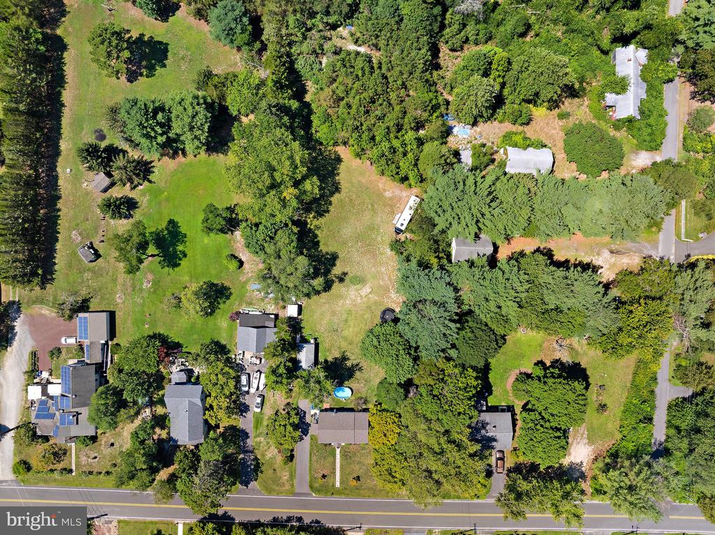 16 SOUTH MAPLE AVENUE