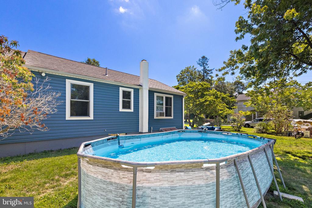 16 SOUTH MAPLE AVENUE