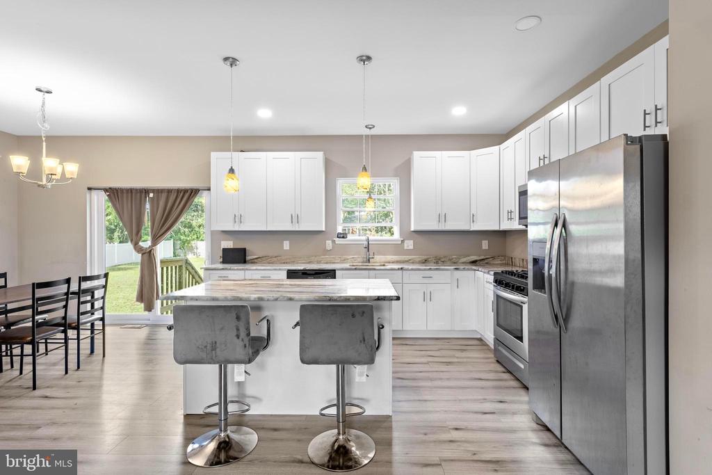 4 ELMWOOD AVENUE