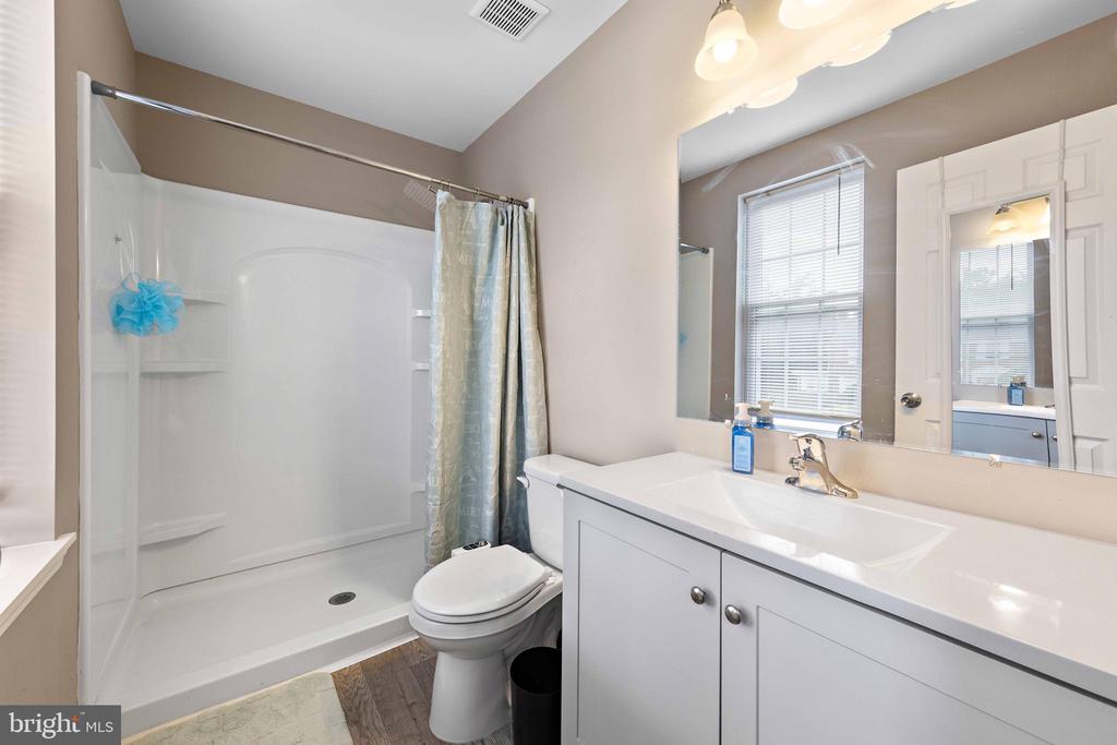 4 ELMWOOD AVENUE