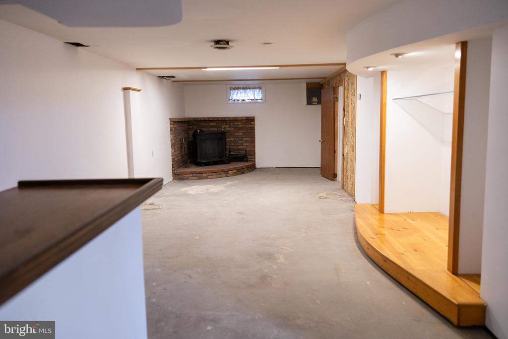 118 GRANDVIEW DRIVE