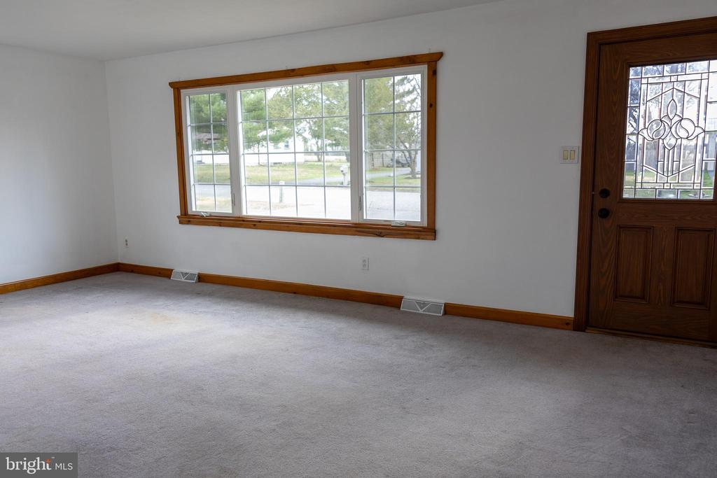 118 GRANDVIEW DRIVE