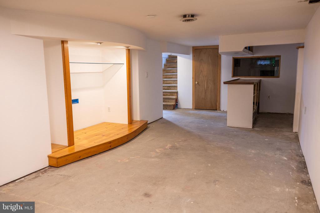 118 GRANDVIEW DRIVE