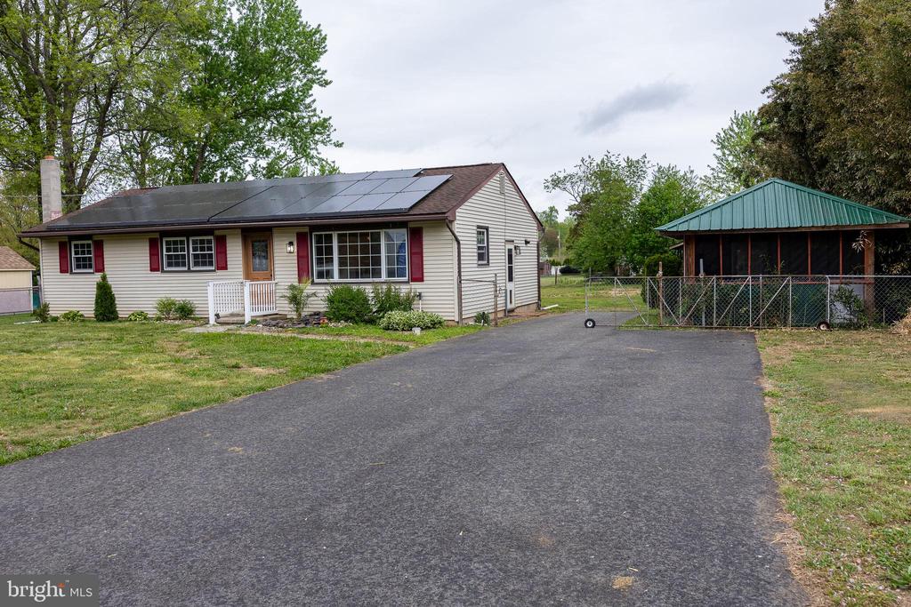 118 GRANDVIEW DRIVE
