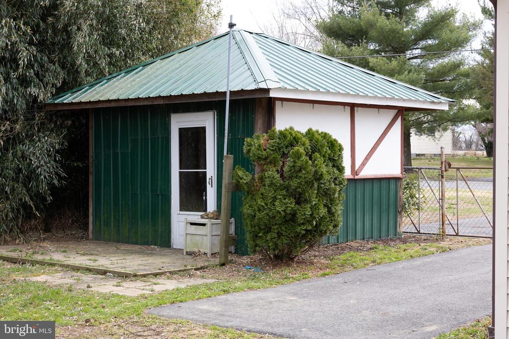 118 GRANDVIEW DRIVE