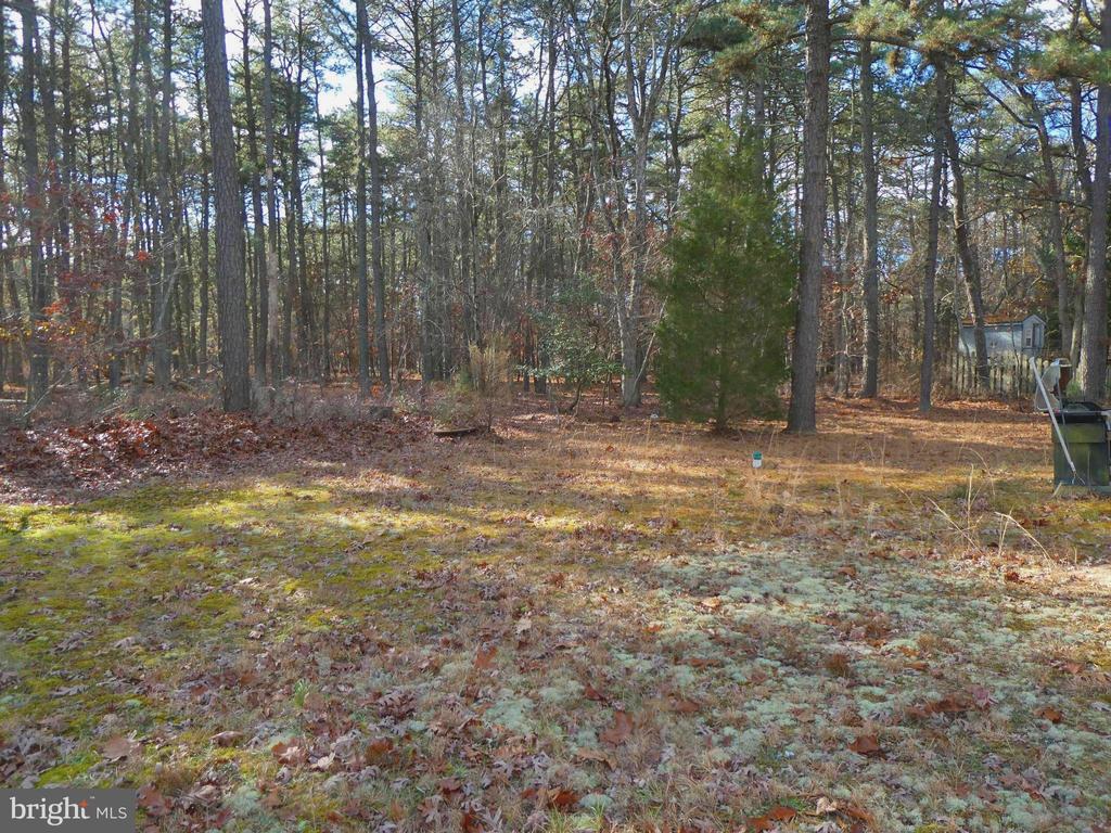 827 ANTHONY ROAD