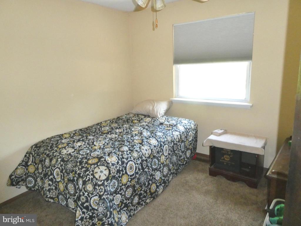 827 ANTHONY ROAD