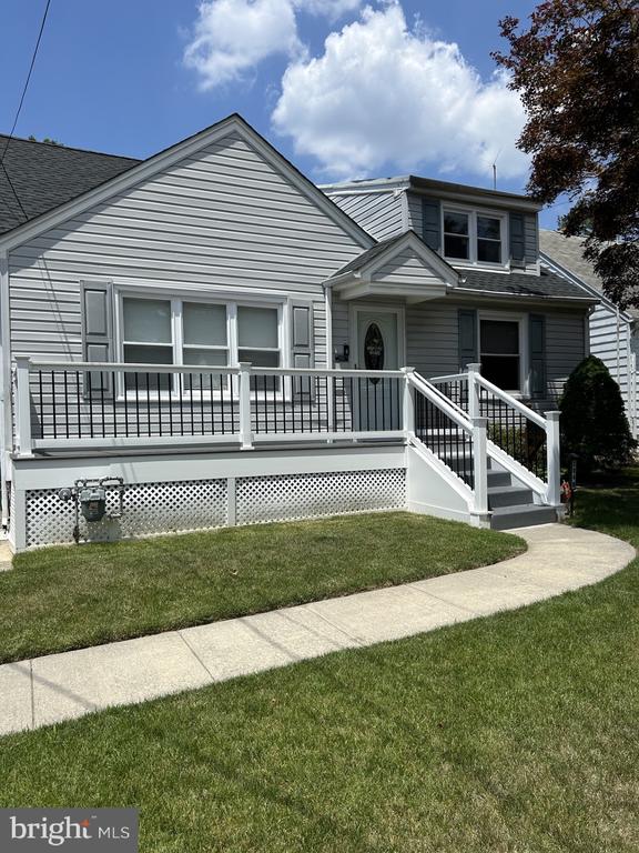 204 W LINDEN AVENUE