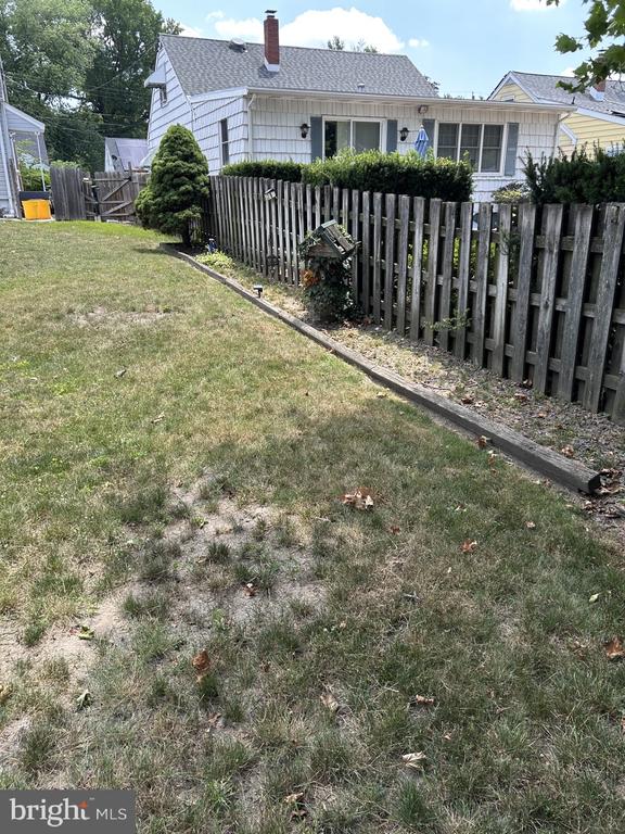 204 W LINDEN AVENUE