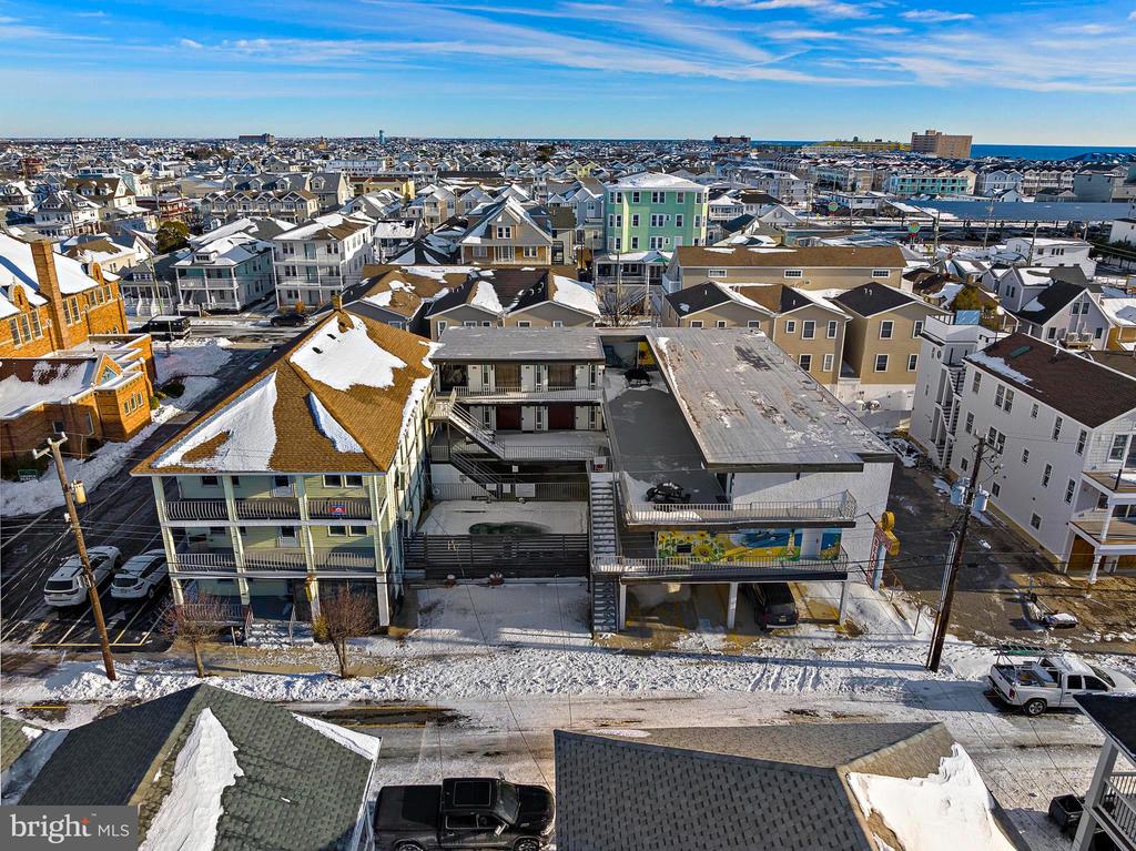 313 E GLENWOOD AVENUE Unit: 103