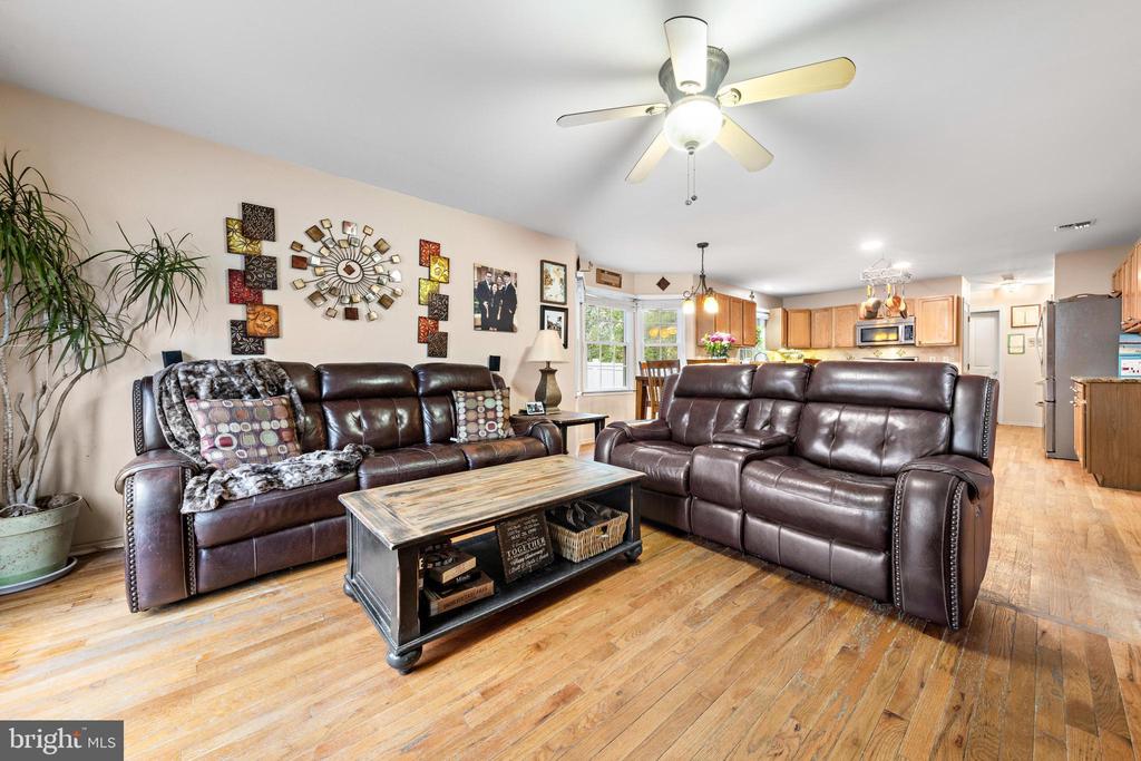 293 TACKLE AVENUE