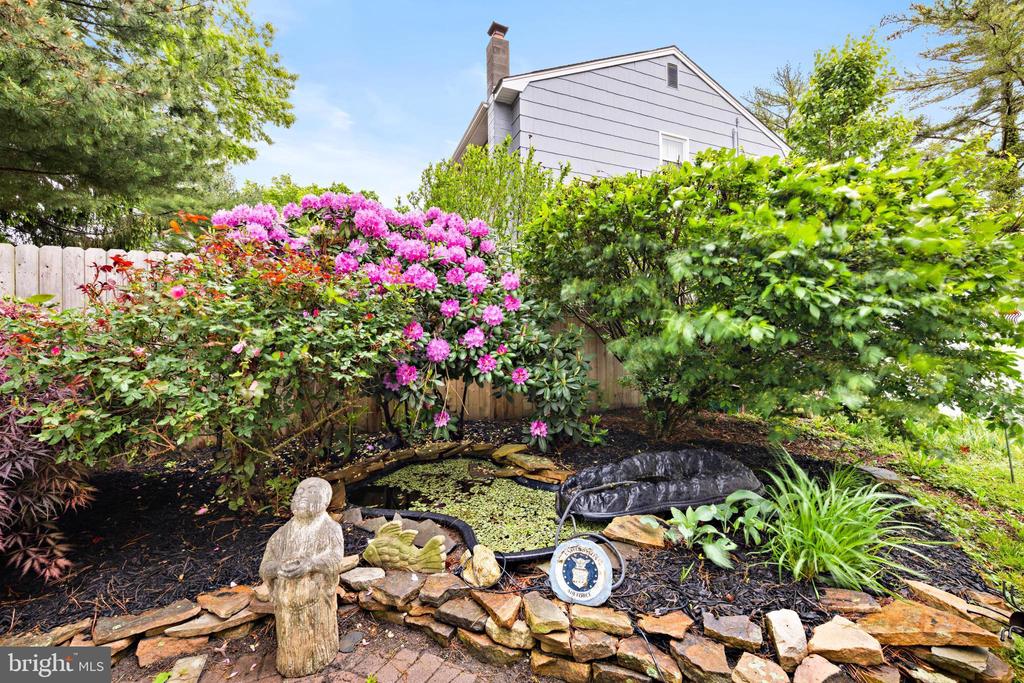 293 TACKLE AVENUE