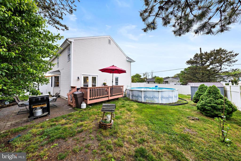 293 TACKLE AVENUE