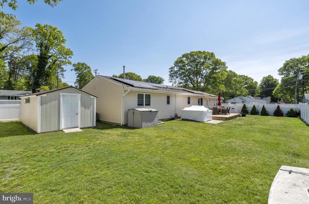 375 CONSTITUTION DRIVE