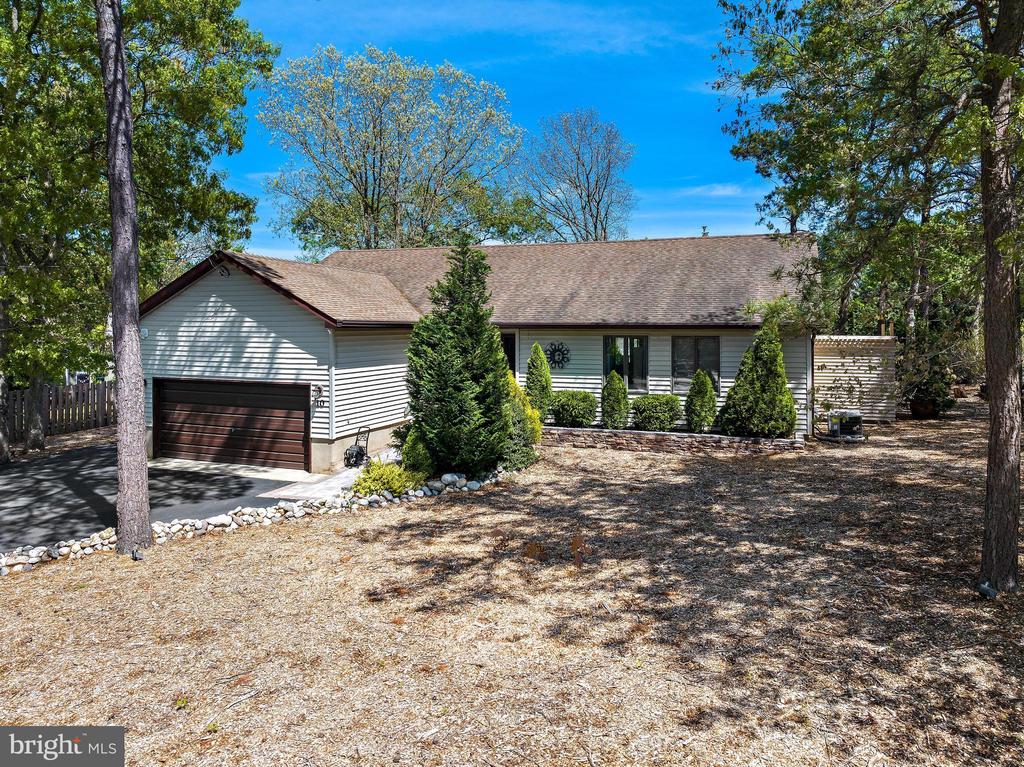 10 WHIPPOORWILL LANE