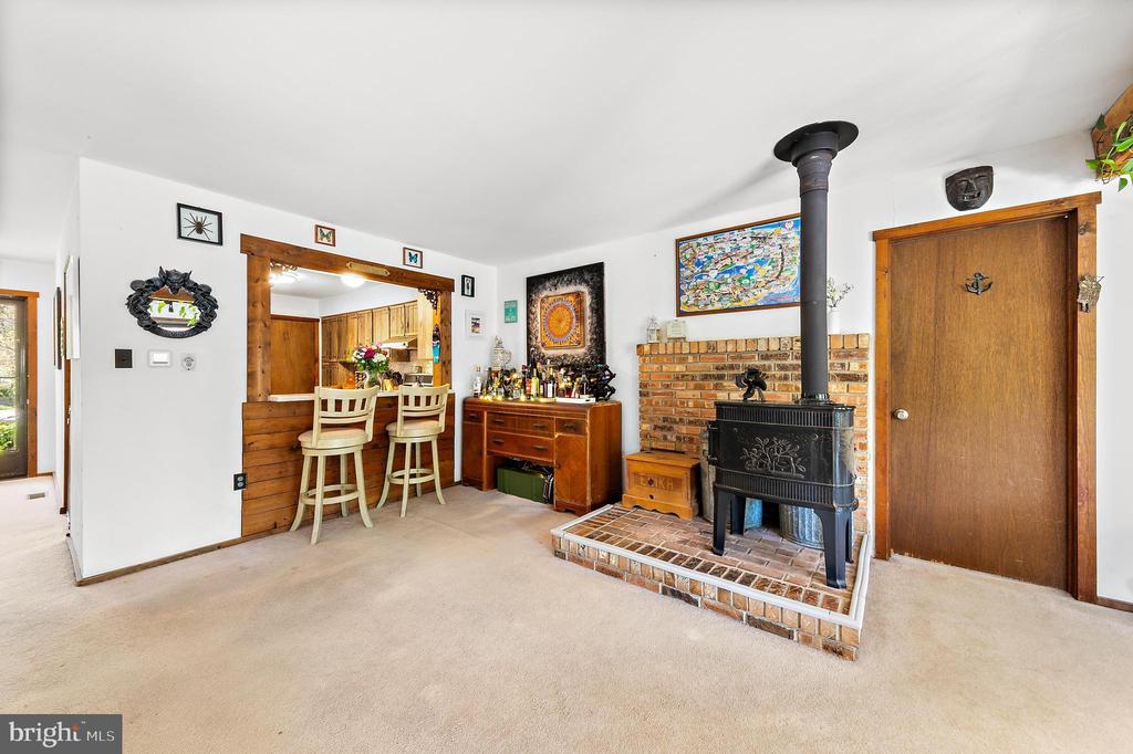 10 WHIPPOORWILL LANE