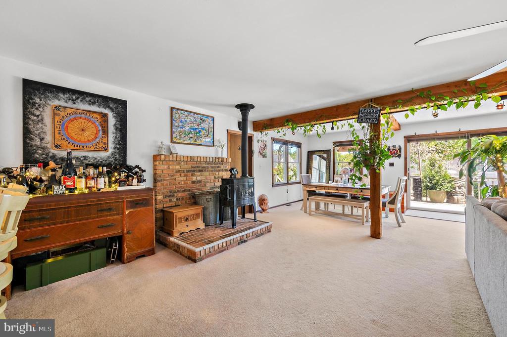 10 WHIPPOORWILL LANE