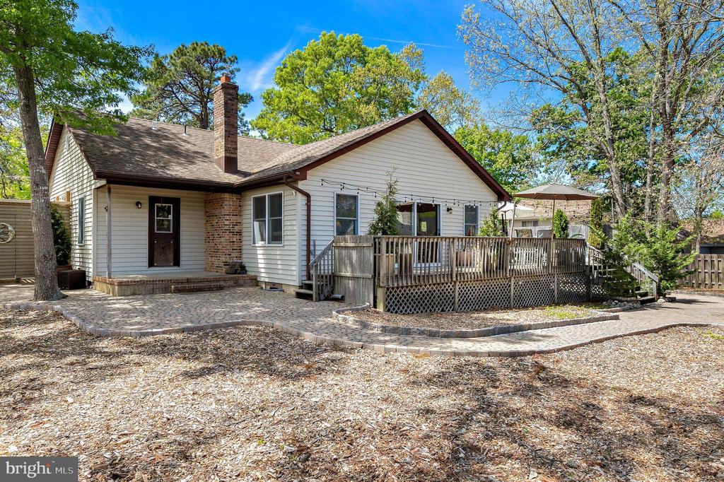10 WHIPPOORWILL LANE