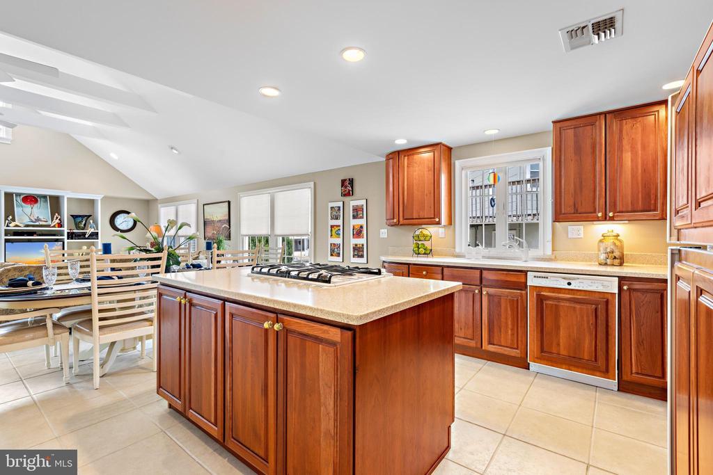 4 OLSEN AVENUE