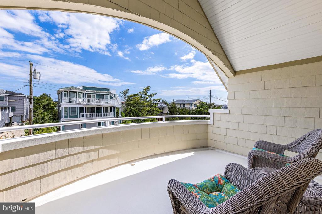 4 OLSEN AVENUE