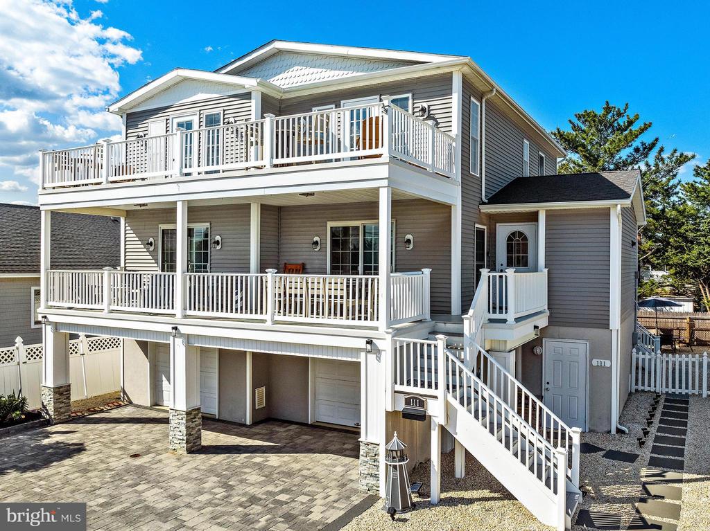 111 E NEW JERSEY AVENUE