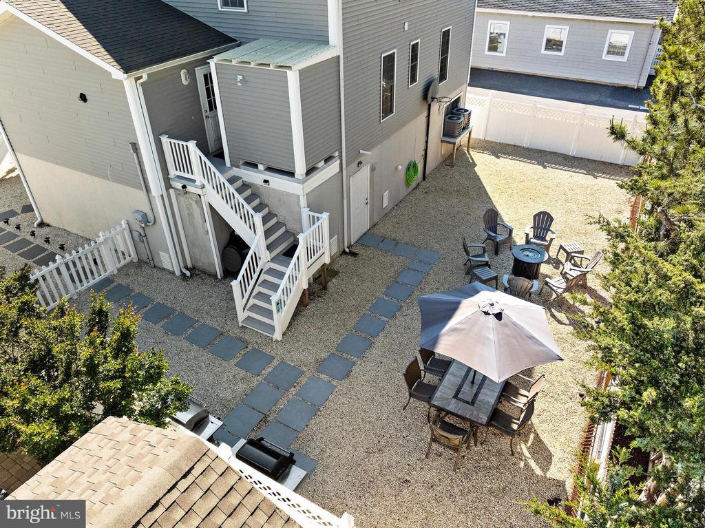 111 E NEW JERSEY AVENUE