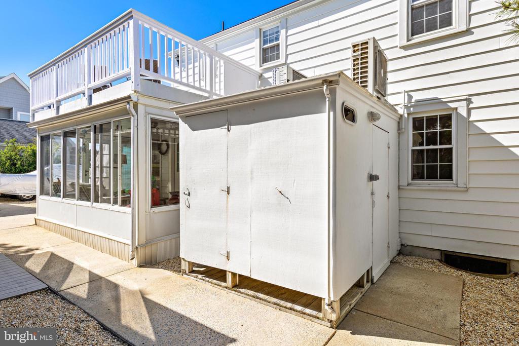 15 E 36TH STREET