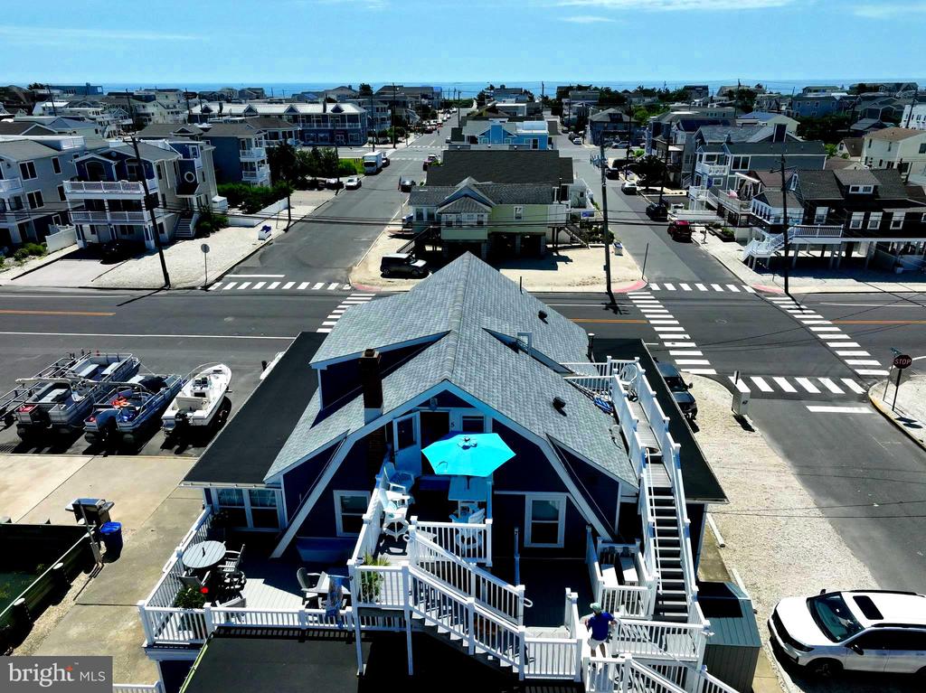 201 W SHIP BOTTOM AVENUE Unit: 5