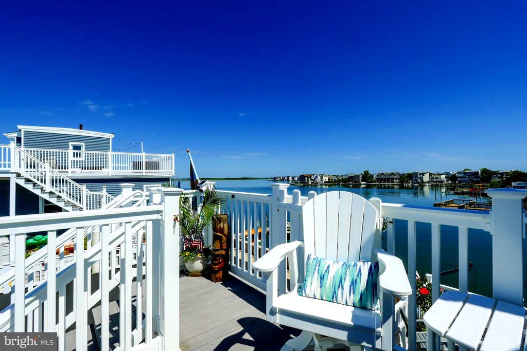 201 W SHIP BOTTOM AVENUE Unit: 5