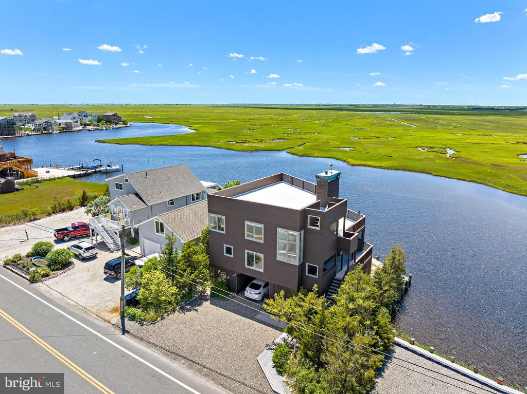 883 CEDAR RUN DOCK ROAD